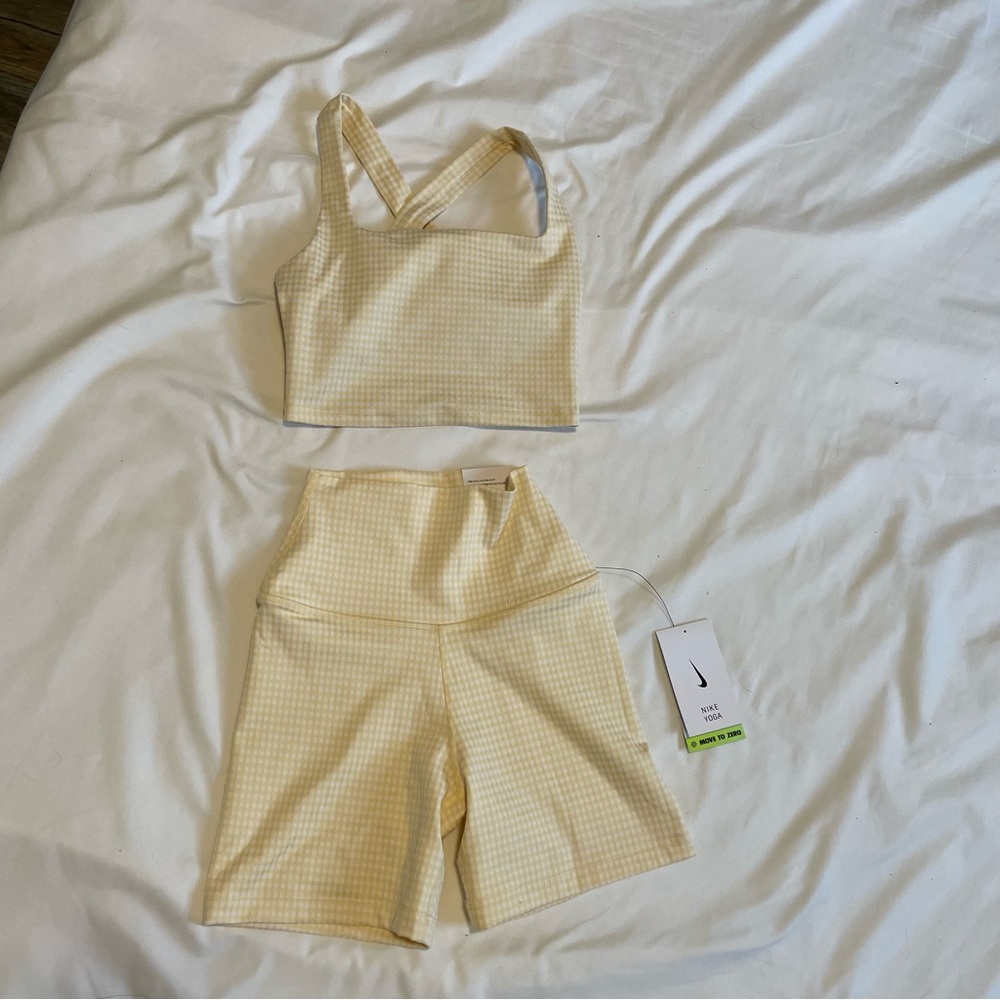 Nike Workout Yellow Gingham set
